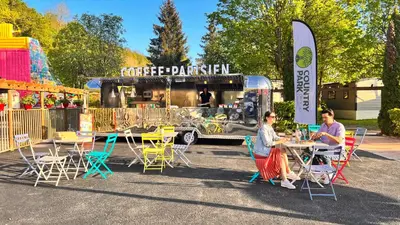 Clients de l'établissement Camping Country Park Crecy La Chapelle - Site Officiel - Next to Disneyland Paris