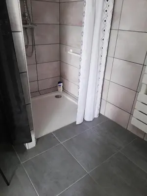 Salle de bains dans l'établissement GITE LA BLANCHE LONGERE
