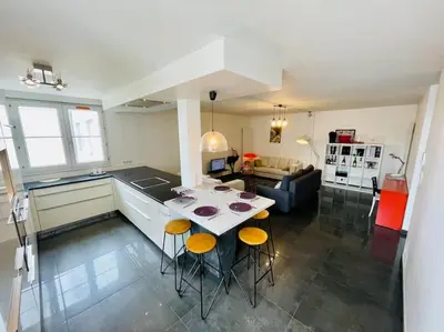 Cuisine ou kitchenette dans l'établissement CATHÉDRALE/Cossu/Confortable/Spacieux