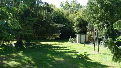 Jardin de l'établissement Aux trois sapins