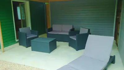 Coin salon dans l'établissement Le chalet du mazagran