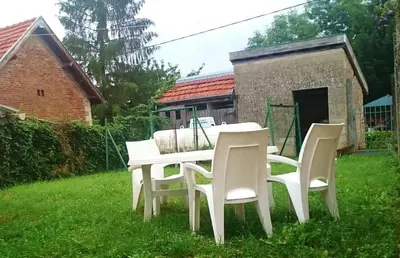 Jardin de l'établissement Le gite andre dhotel