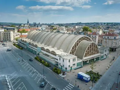 Vue générale sur Reims ou vue de la ville depuis l'appartement