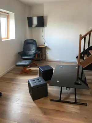 Coin salon dans l'établissement Duplex hammam au pied de la Cathédrale avec vue