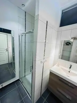 Salle de bains dans l'établissement LEtape Prestige Hyper-Centre Calme
