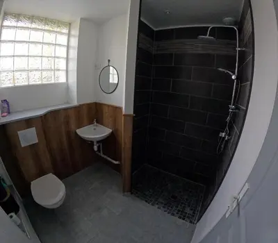 Salle de bains dans l'établissement Gîte des quatre saisons
