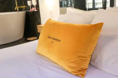 Un ou plusieurs lits dans un hébergement de l'établissement Love Avenue 51 - Studio proche du centre