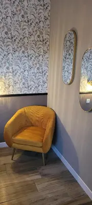 Coin salon dans l'établissement 2 Gites dans les remparts à Dun sur Meuse