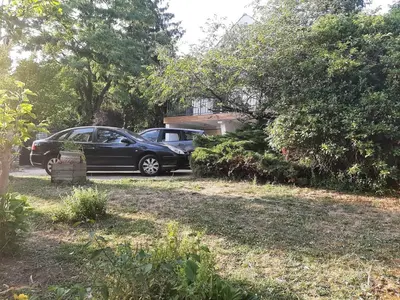 Jardin de l'établissement Maison confort et repos