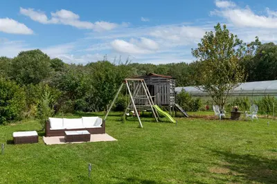 Jardin de l'établissement LA TOULOTTE chez Claire et Christian