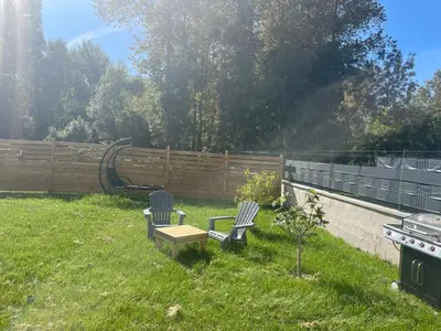 Jardin de l'établissement GITE DES MARAIS
