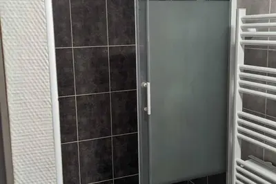Salle de bains dans l'établissement Gîte Bohême