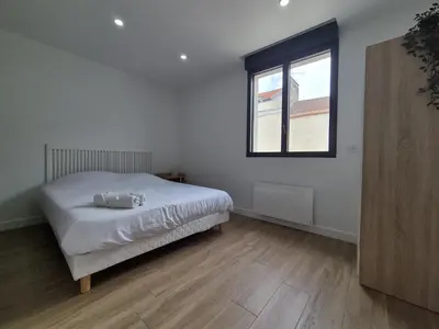 Un ou plusieurs lits dans un hébergement de l'établissement Abu Dhabi, magnifique maison