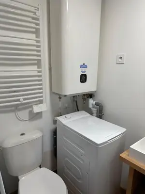 Salle de bains dans l'établissement République