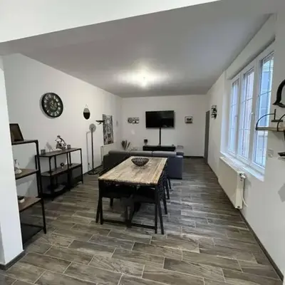 Maison avec cours privative