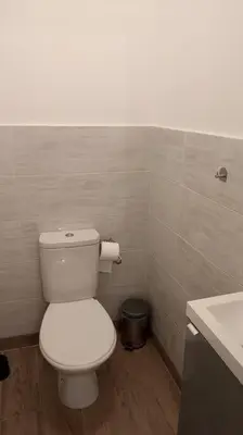 Salle de bains dans l'établissement Appartement T2 à 35min de Paris & 20min de Disney à Saint Jean