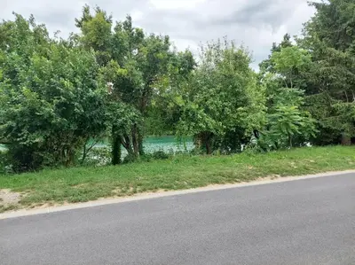 Plan de l'établissement Maison bord de Marne pour 10 personnes avec jacuzzi