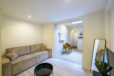 Coin salon dans l'établissement Le Tournesol - Charmant Apt 4 personnes