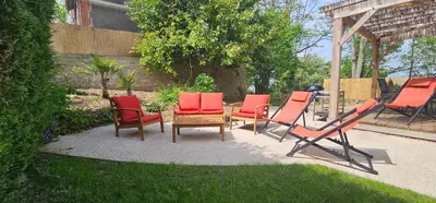 Jardin de l'établissement Le Clos Maldier - Gîte de la Belle vue