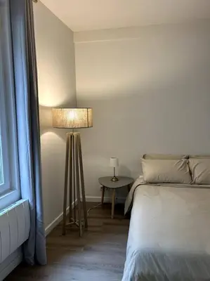 Un ou plusieurs lits dans un hébergement de l'établissement Le petit Paris Compiegne