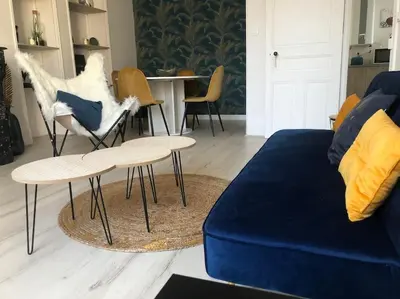 Coin salon dans l'établissement L'Ecrin de Lena