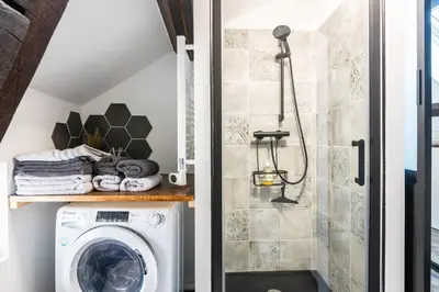 Salle de bains dans l'établissement Le 27 - Appartement Cosy - Disney 15min
