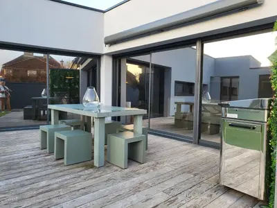 Terrasse ou espace extérieur de l'établissement Villa Champagne pour 6!