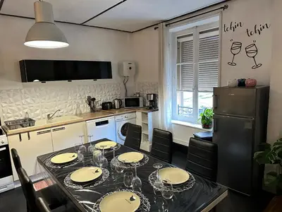 Cuisine ou kitchenette dans l'établissement Chez les anciens