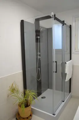 Salle de bains dans l'établissement Au calme à la Marelle