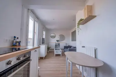 Cuisine ou kitchenette dans l'établissement Le Clovis - Cathédrale