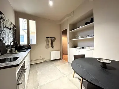 Cuisine ou kitchenette dans l'établissement Vintage 97