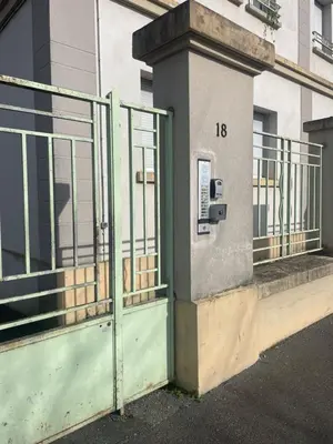 Plan de l'établissement Résidence des Berges en rdc et parking prive