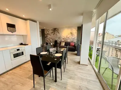 Cuisine ou kitchenette dans l'établissement L'Ange Au Sourire