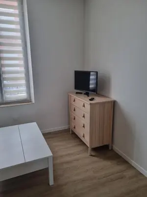 Télévision ou salle de divertissement dans l'établissement La Cigale