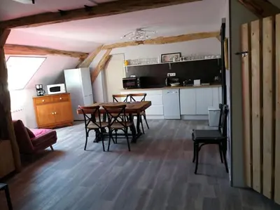 Cuisine ou kitchenette dans l'établissement Gîte la Grange