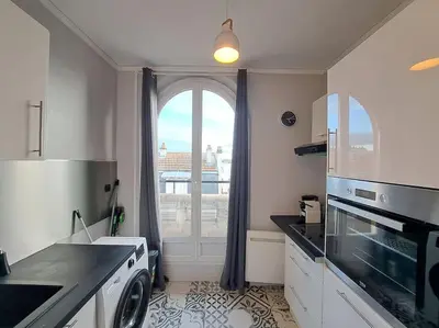 Plan de l'établissement Faro, vue sur la Cathédrale