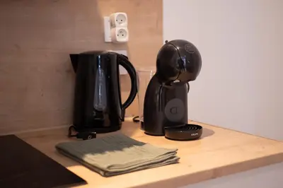 Plateau bouilloire dans l'établissement Studio Ensoleillé 2pers wifi