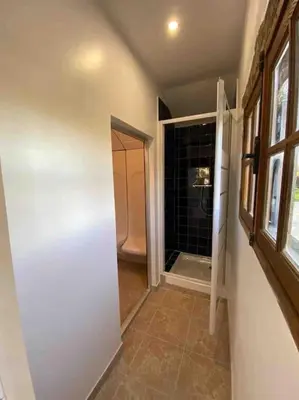 Plan de l'établissement MAISONS - SAUNA, HAMMAN ET PISCINE. FÊTES INTERDIT