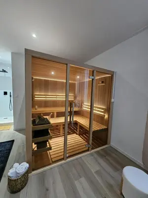 Salle de bains dans l'établissement La Suite Arbane SPA & sauna - Avarum