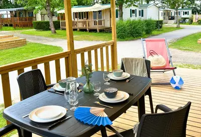 Jardin de l'établissement Camping Touquin - 30min Disneyland