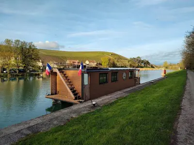 Paysage naturel près de le bateau