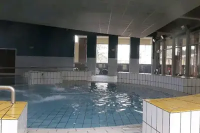 Piscine de l'établissement Gîte au calme en pleine nature ou située à proximité