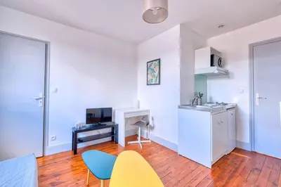 Cuisine ou kitchenette dans l'établissement Appartement 5