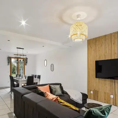 Chic friendly and spacious house