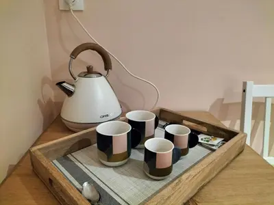 Plateau bouilloire dans l'établissement Étape au Chemin des Dames - Chambre et table d'hôtes