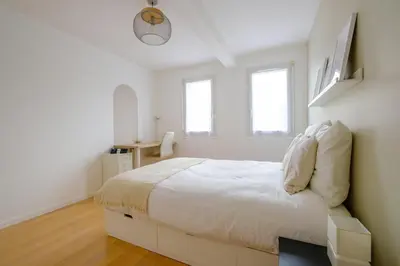 Un ou plusieurs lits dans un hébergement de l'établissement La Rouette - Chambres privées