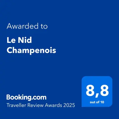Certificat, récompense, panneau ou autre document affiché dans l'établissement Le Nid Champenois