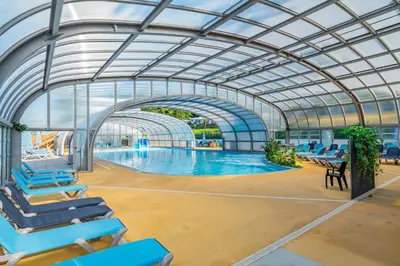Piscine de l'établissement Camping Lac des Vieilles Forges ou située à proximité