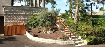 Jardin de l'établissement Villa Saint Roch