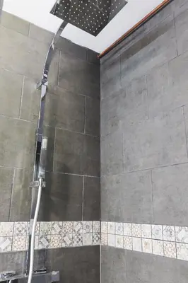 Salle de bains dans l'établissement Gite d'ALTONA